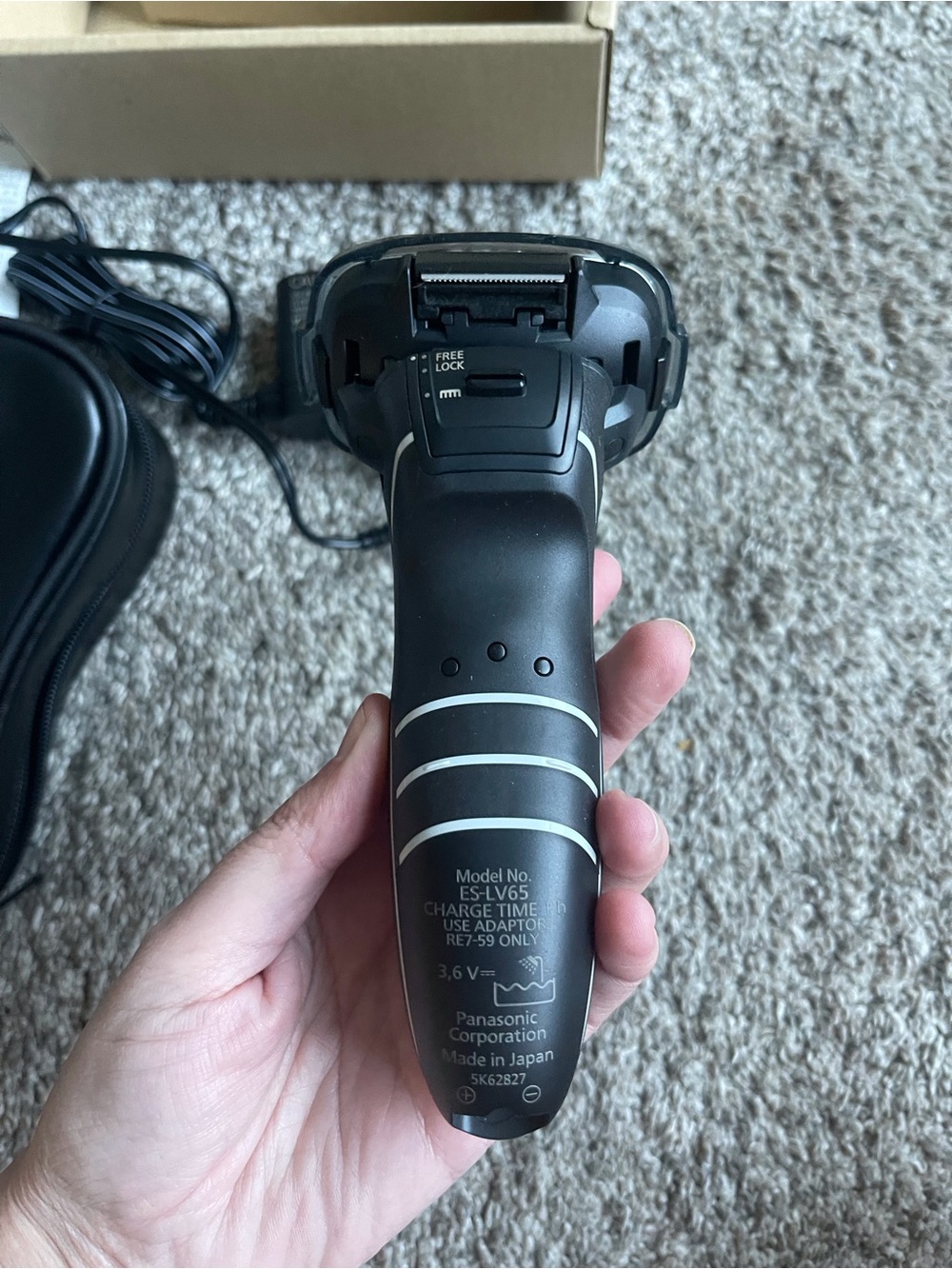 Panasonic ARC5 Electric Shaver - Picture 4 of 11